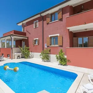 Gasthof Iris, Novigrad Istria