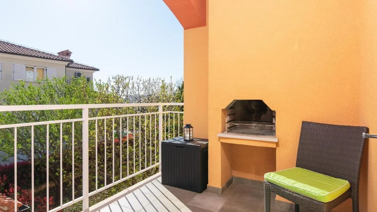 Apartment Giulia With Sea View In Novigrad Novigrad  Novigrad (Istria)