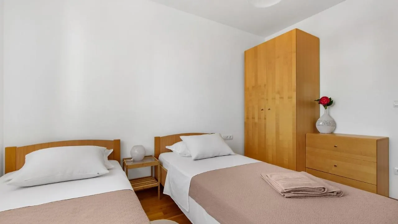 Guest house Apartment Giulia With Sea View In Novigrad Novigrad